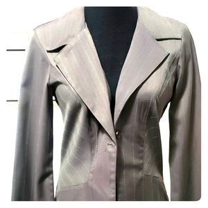 Women suit